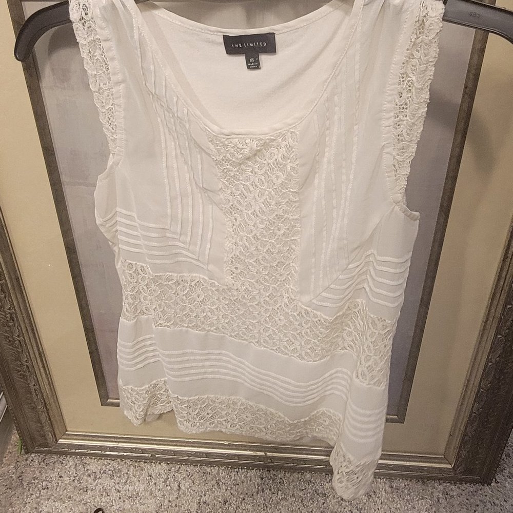 White lace tank top